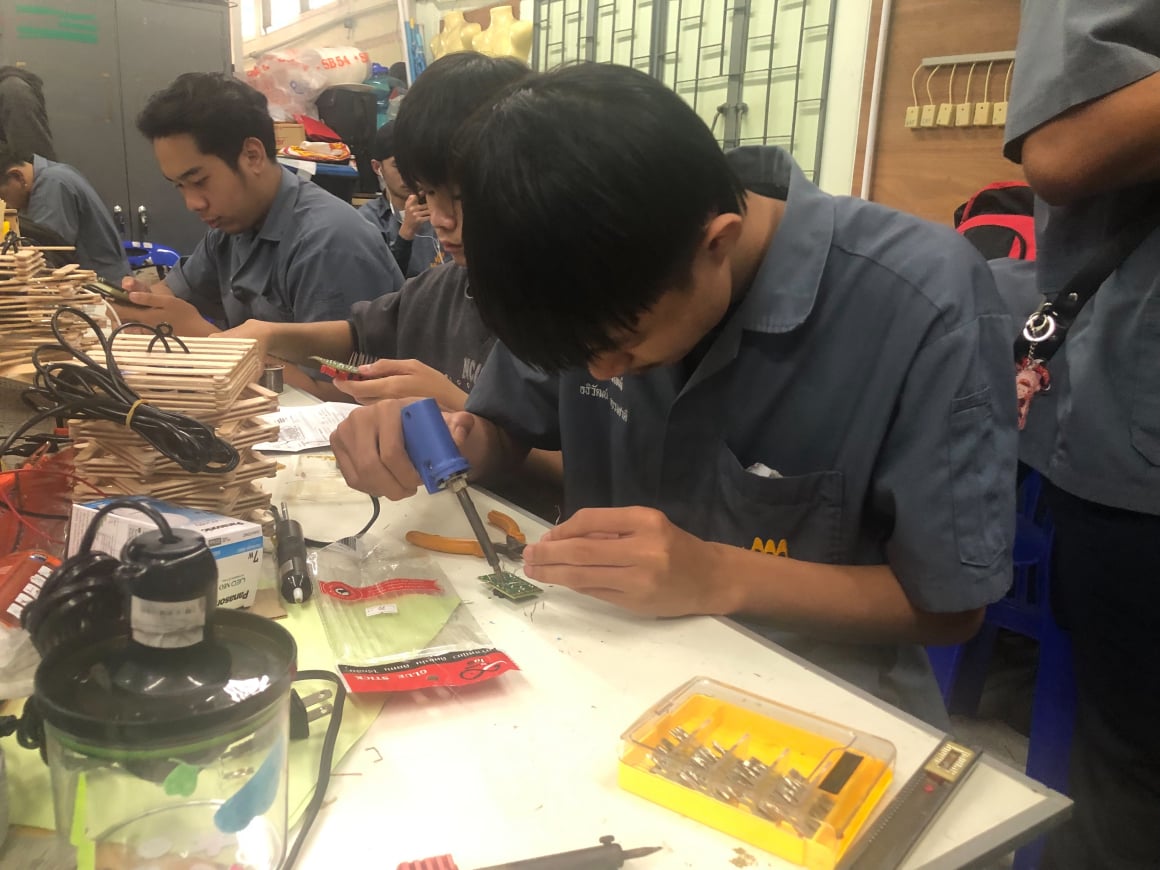 Mobirise Website Builder