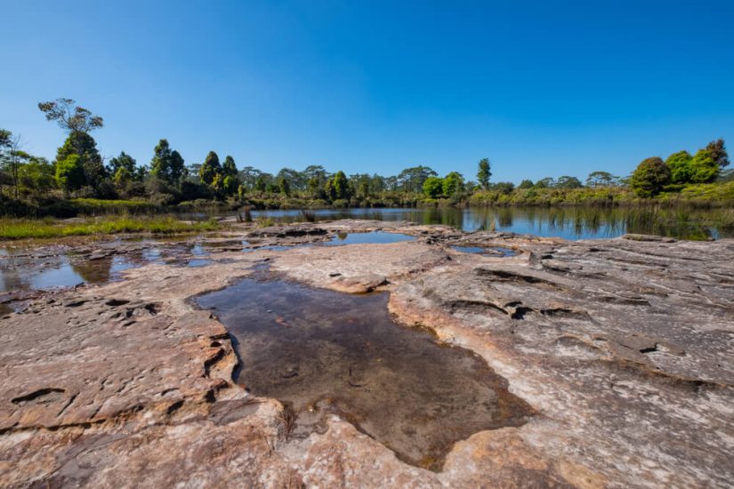 สระอโนดาต
