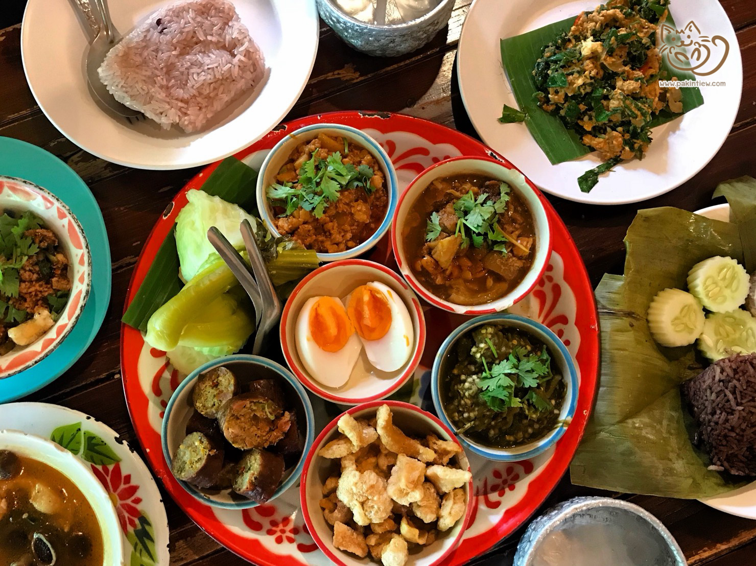 ร้านอาหารท้องถิ่น